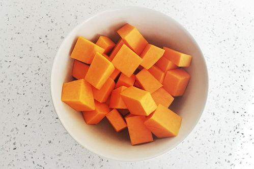 吃瓜吃小甜品,探寻夏日小甜品的风味之旅